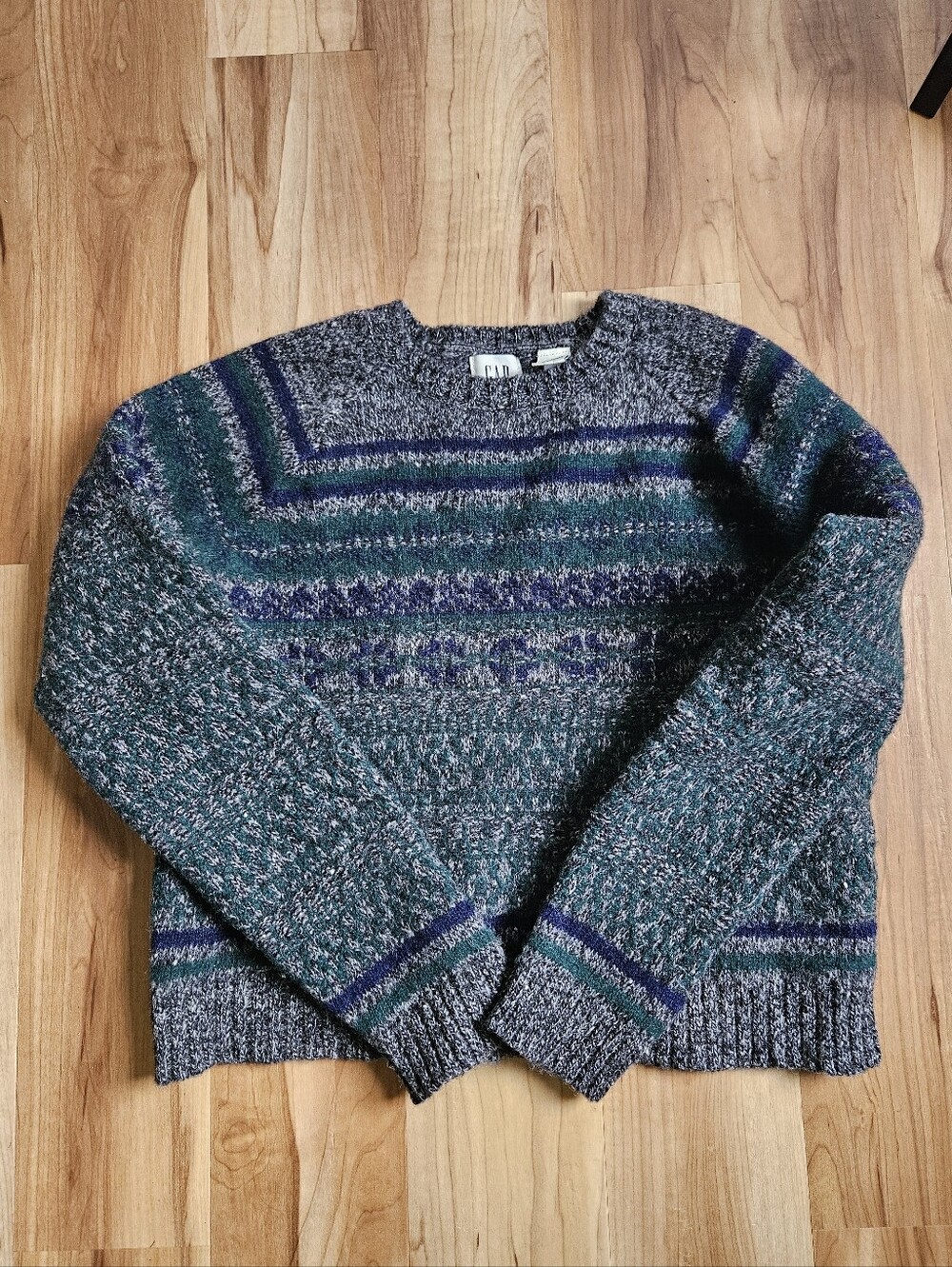 Vintage 90s Old Gap 100% Wool Fair Isle Cropped Sweater